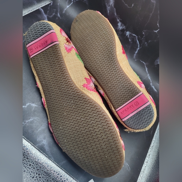 EUC SPERRY beige raffia PINK FLOWER flats - Picture 5 of 6
